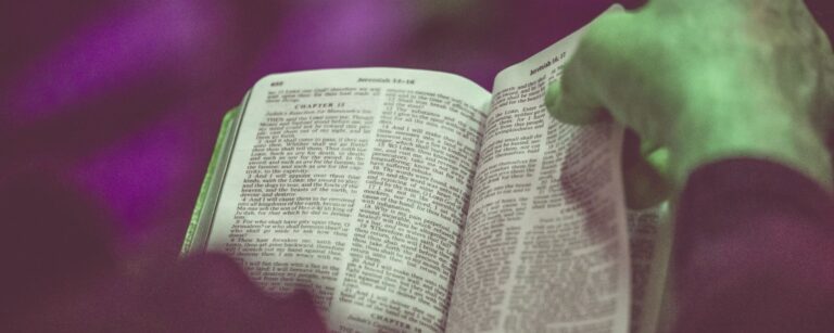 rod-long-promo_bible-unsplash